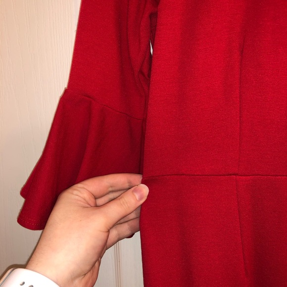 Cute red dress!! - Picture 6 of 7